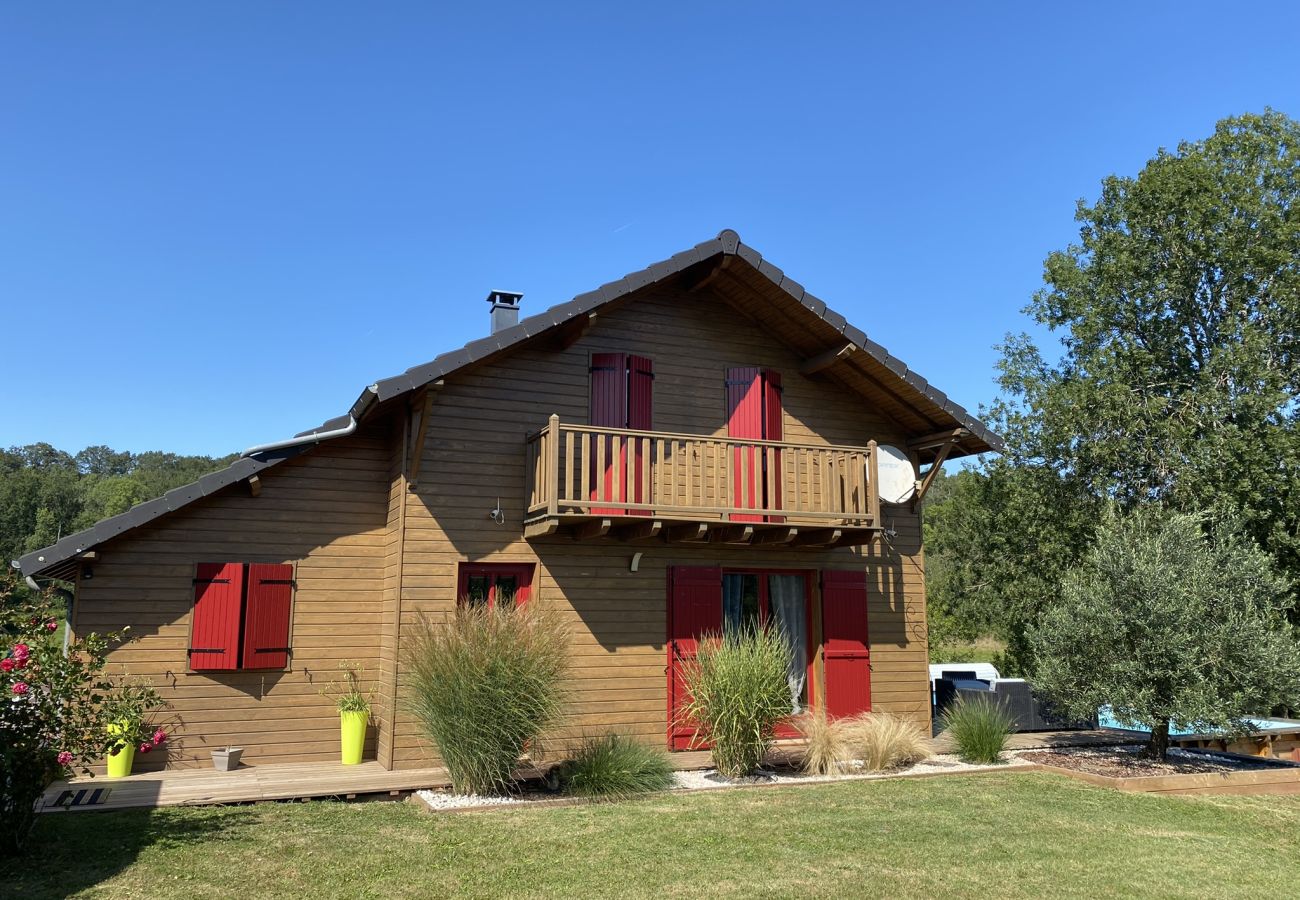 Chalet à Saint-Aulaire - Chalet Enchanté Nature